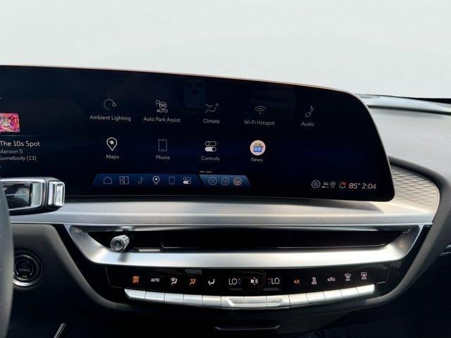 2025 Cadillac LYRIQ Luxury 1