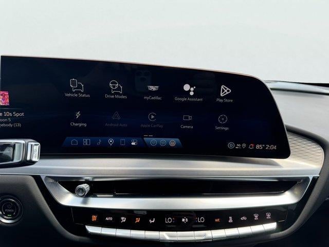 2025 Cadillac LYRIQ Luxury 1