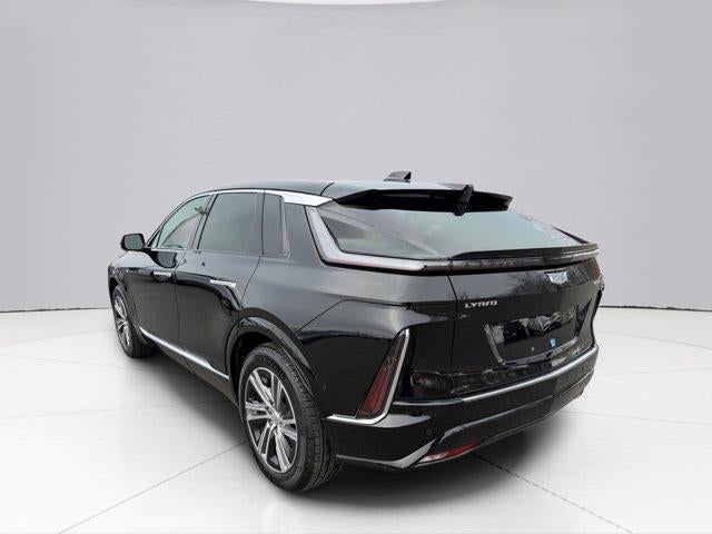 2024 Cadillac LYRIQ Luxury 1
