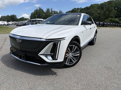2024 Cadillac LYRIQ Luxury 1