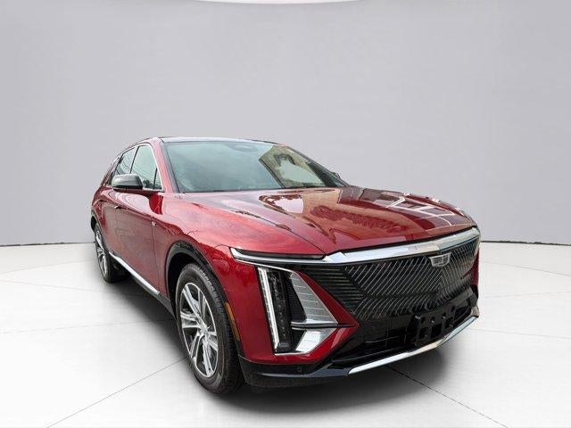 2024 Cadillac LYRIQ Luxury 1