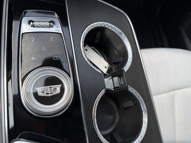 2024 Cadillac LYRIQ Luxury 1
