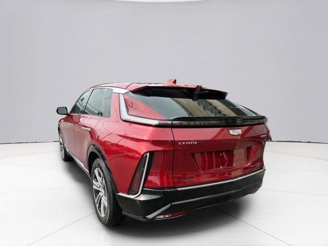 2024 Cadillac LYRIQ Luxury 1