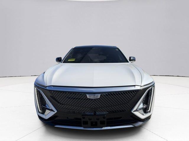 2024 Cadillac LYRIQ Luxury 3