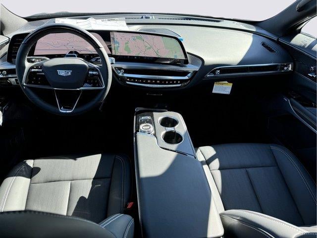2024 Cadillac LYRIQ Sport 2