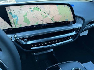 2024 Cadillac LYRIQ Sport 2