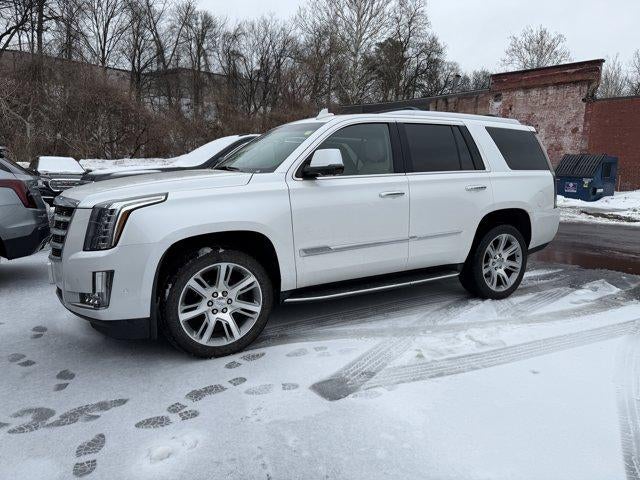 2017 Cadillac Escalade Luxury