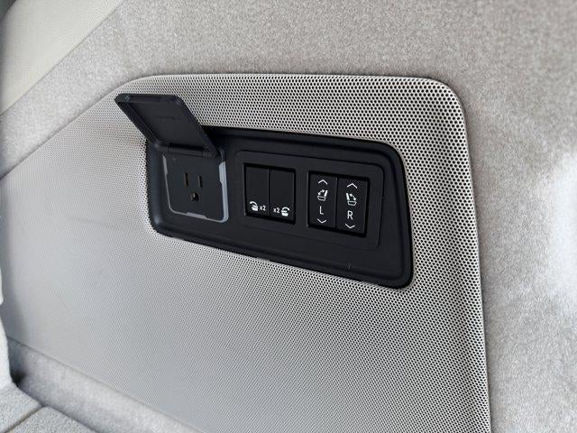 2022 Cadillac Escalade Premium Luxury Platinum