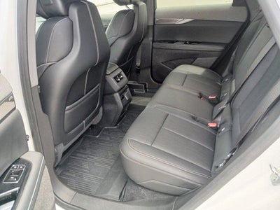 2025 Cadillac OPTIQ Luxury 2