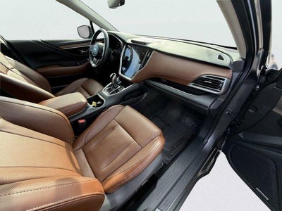 2022 Subaru Outback Touring XT