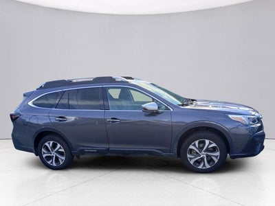 2022 Subaru Outback Touring XT