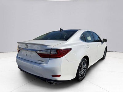 2017 Lexus ES 