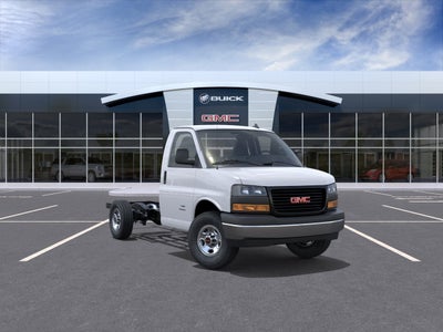 2026 GMC Savana Cutaway 3500 Base