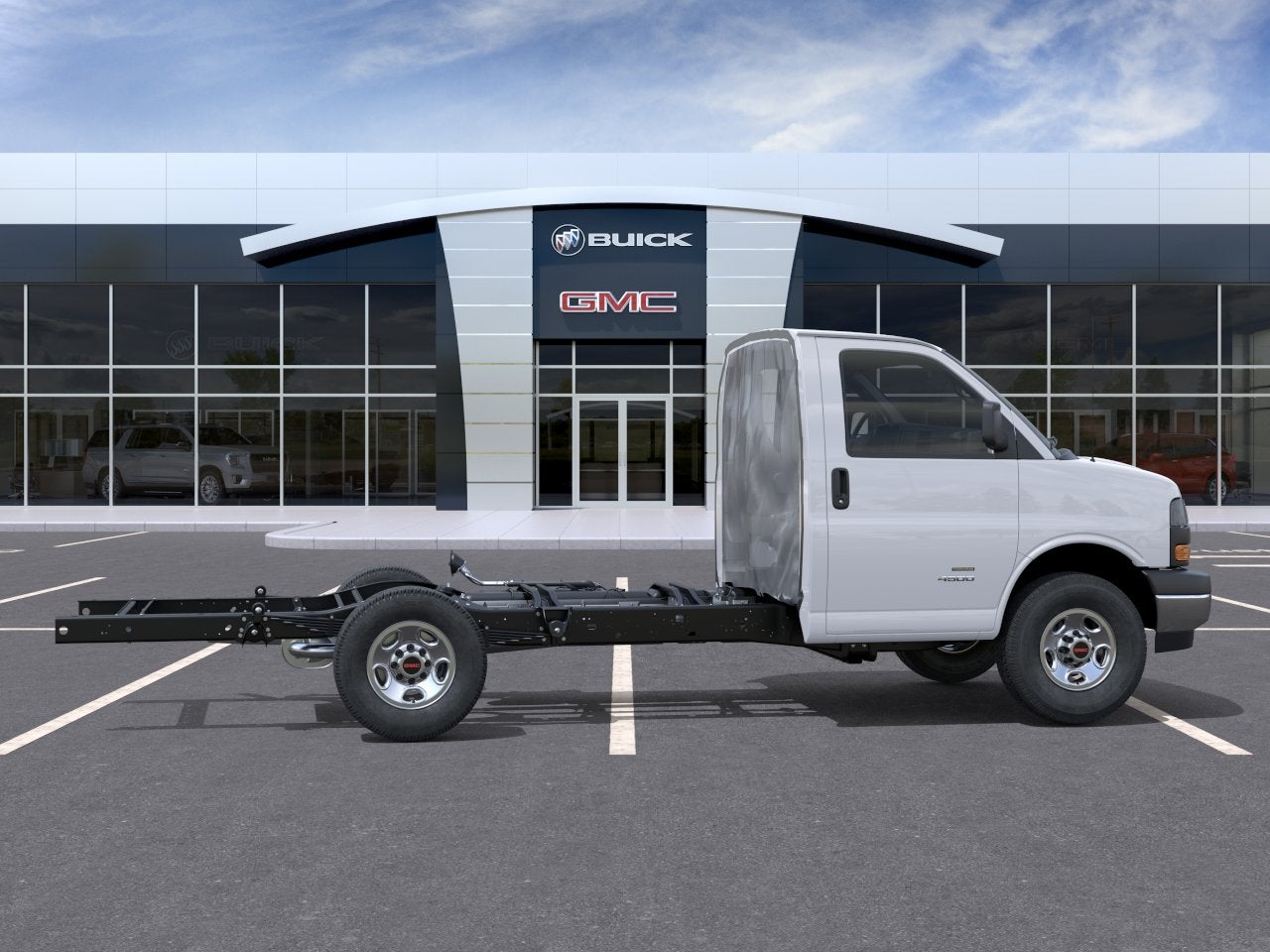 2026 GMC Savana Cutaway 3500 Base