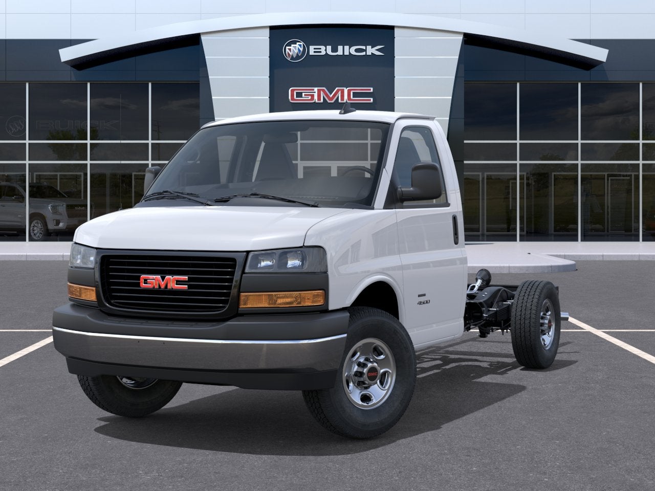 2026 GMC Savana Cutaway 3500 Base