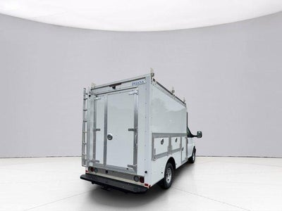 2025 GMC Savana Cutaway 3500 Base