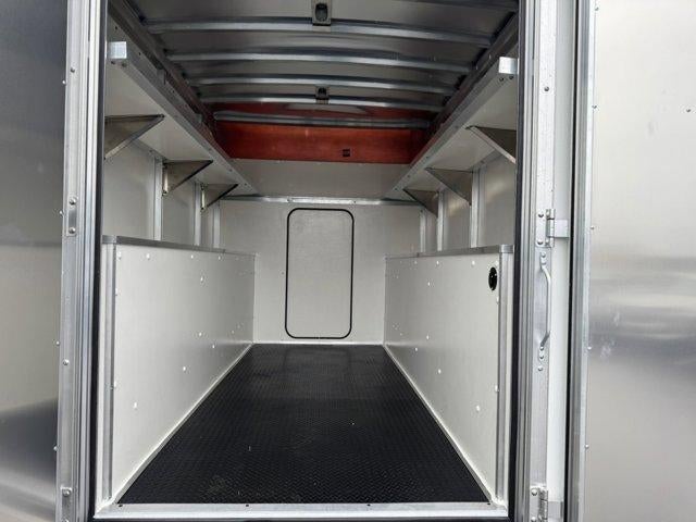 2025 GMC Savana Cutaway 3500 Base