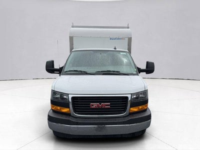2025 GMC Savana Cutaway 3500 Base