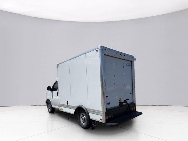 2026 GMC Savana Cutaway 3500 Base