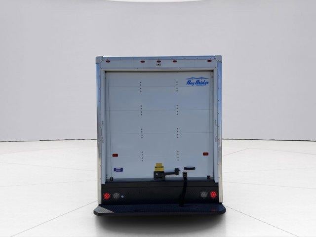 2026 GMC Savana Cutaway 3500 Base