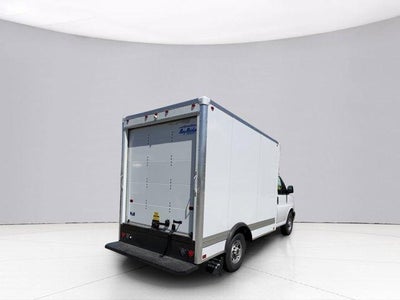 2026 GMC Savana Cutaway 3500 Base