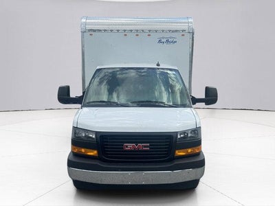 2025 GMC Savana Cutaway 3500 Base