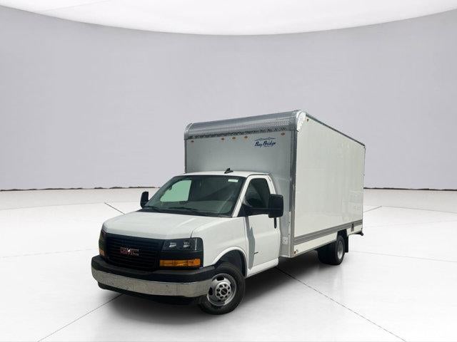 2025 GMC Savana Cutaway 3500 Base