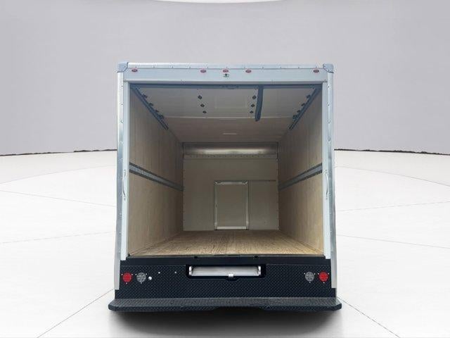 2025 GMC Savana Cutaway 3500 Base