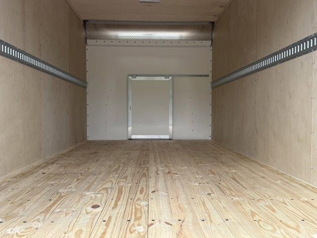 2025 GMC Savana Cutaway 3500 Base