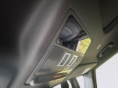 2024 Land Rover Defender X-Dynamic SE