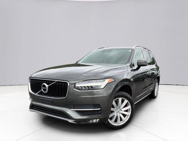 2018 Volvo XC90 Momentum