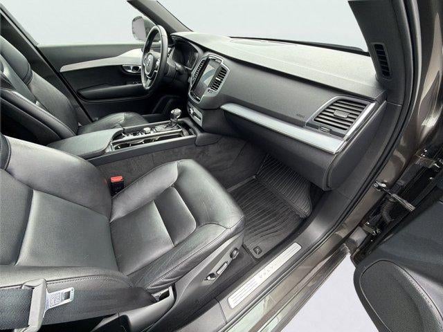 2018 Volvo XC90 Momentum
