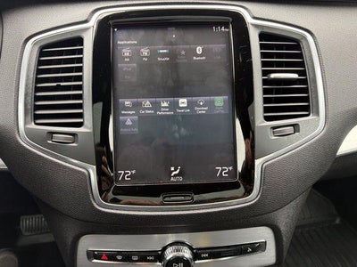 2018 Volvo XC90 Momentum
