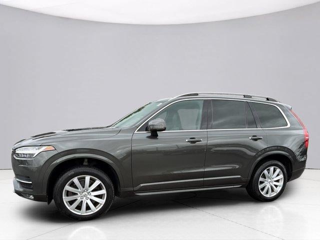 2018 Volvo XC90 Momentum