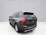 2018 Volvo XC90 Momentum