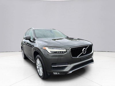 2018 Volvo XC90 Momentum